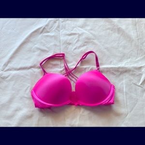 Victoria secret front close bra